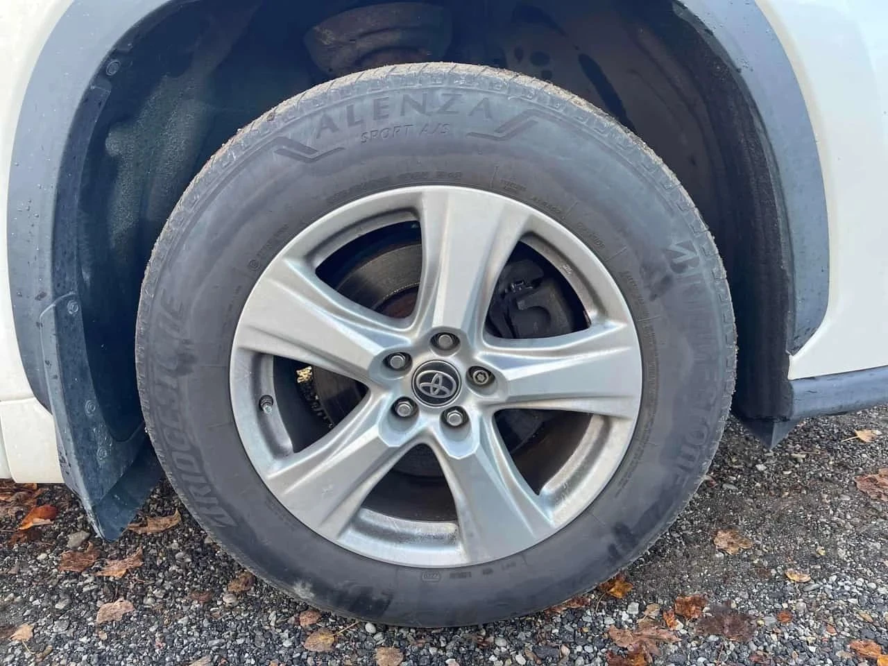 Toyota Highlander, снимка 6 - Автомобили и джипове - 56685415