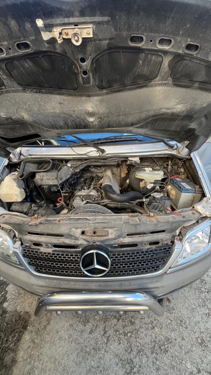 Mercedes-Benz Sprinter 216, снимка 14 - Бусове и автобуси - 52959624