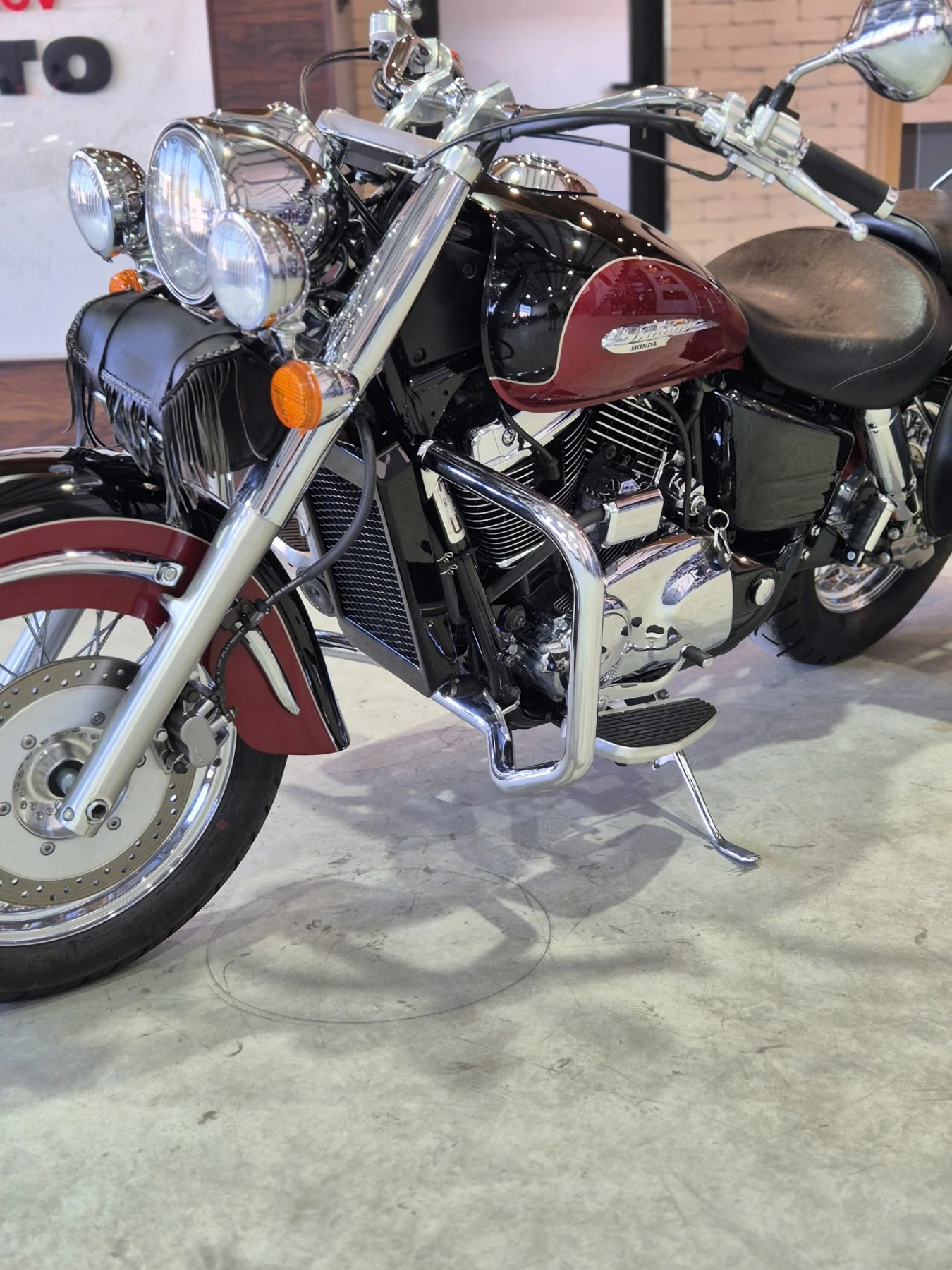 Honda Shadow  VT 1100 C3 A2 категория НОВ ВНОС ОТ ШВЕЙЦАРИЯ!!, снимка 10 - Мотоциклети и мототехника - 54683551