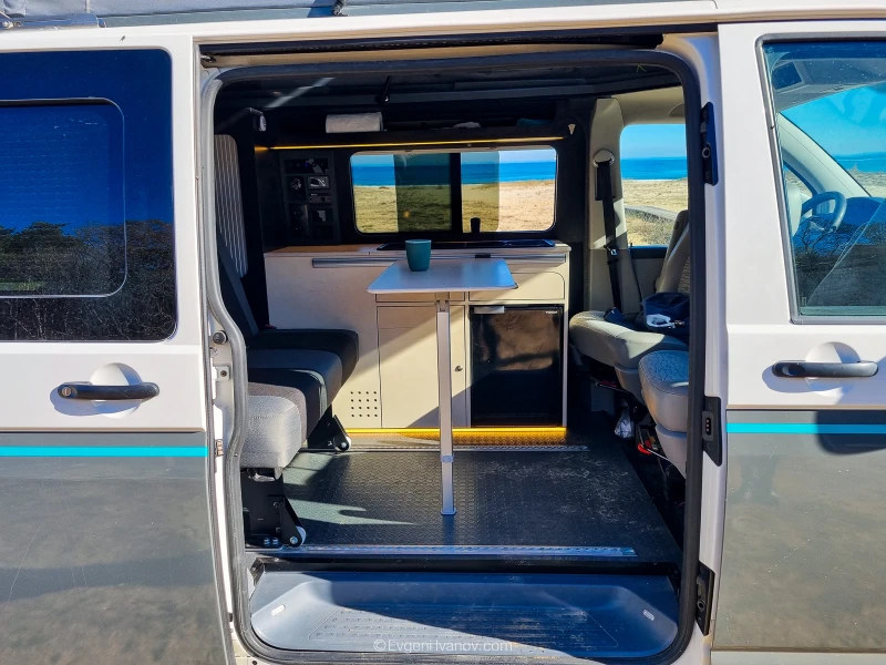 Кемпер VW Transporter, снимка 3 - Каравани и кемпери - 52338590