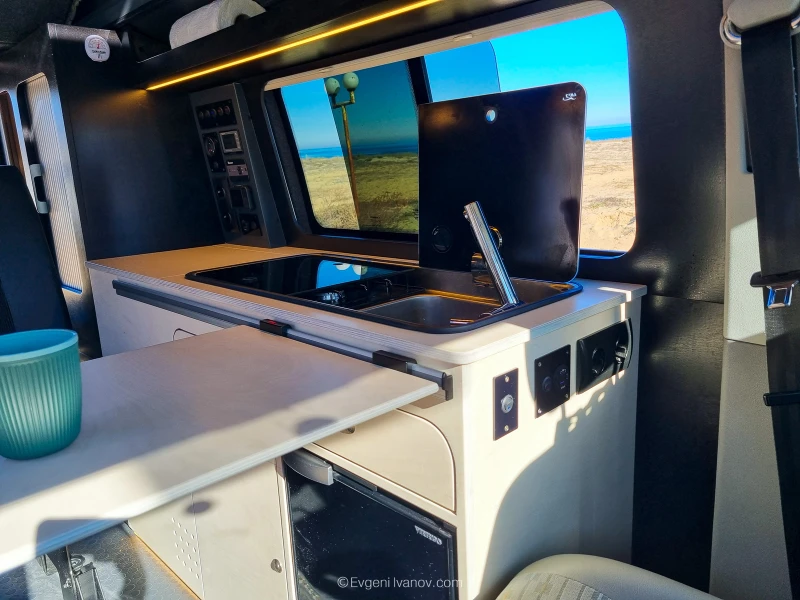 Кемпер VW Transporter, снимка 6 - Каравани и кемпери - 52338590