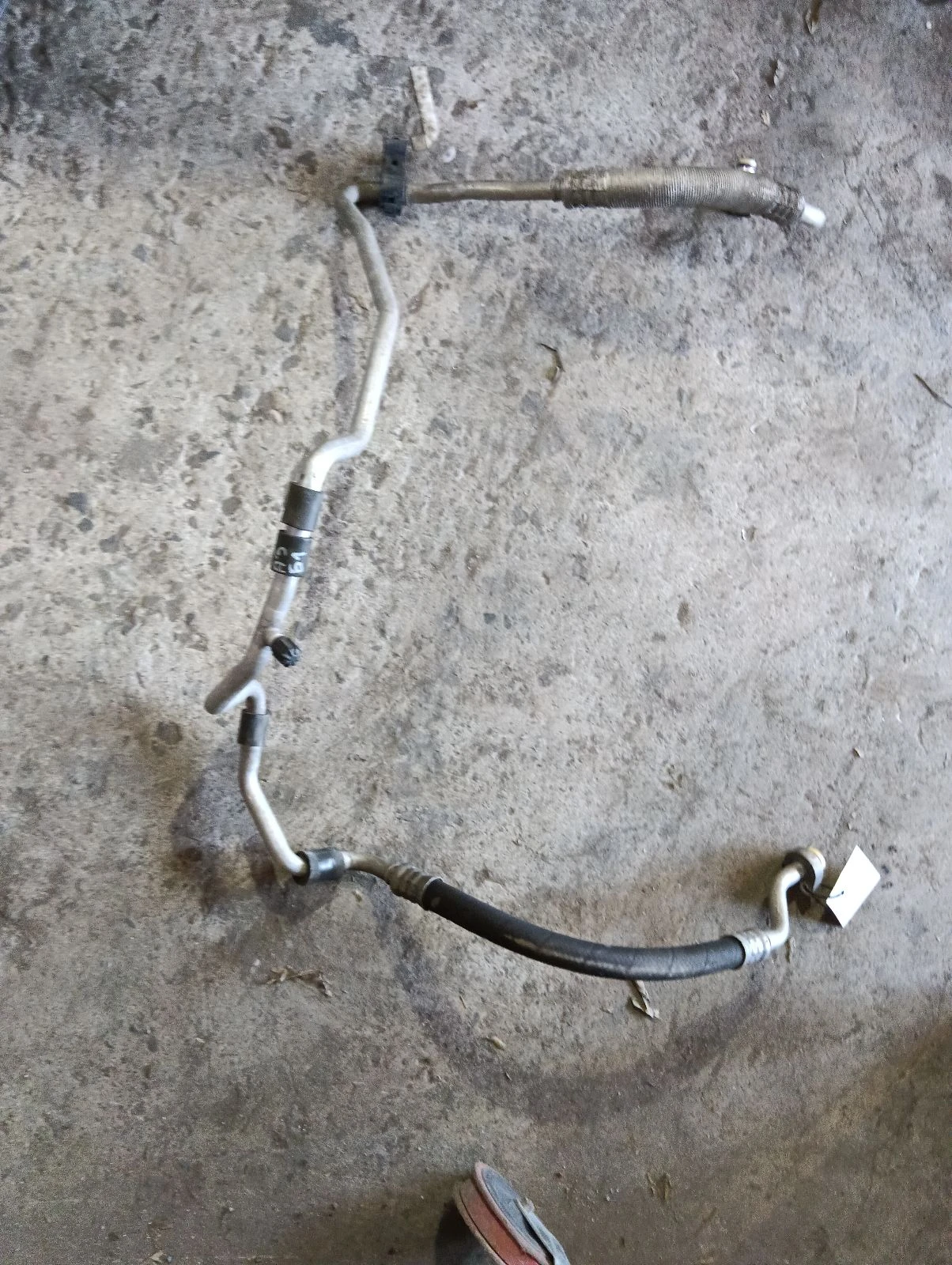 маркуч (тръба) климатик 2.0TFSI 1K0820743CB Audi A3