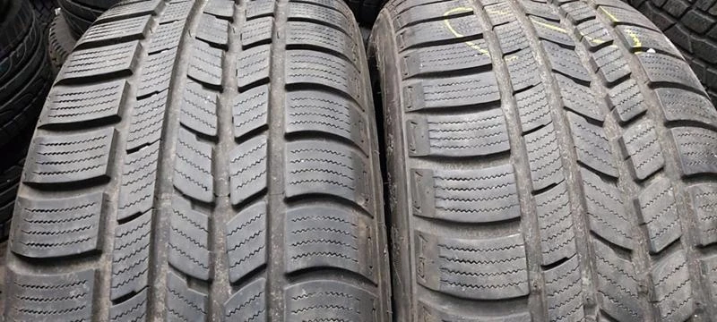 Гуми Зимни 225/55R17, снимка 1 - Гуми и джанти - 32781841