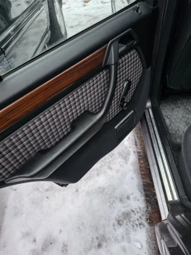 Mercedes-Benz 124 260 Е, снимка 16