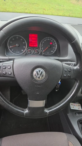 VW Touran 1.4 TSI, снимка 7
