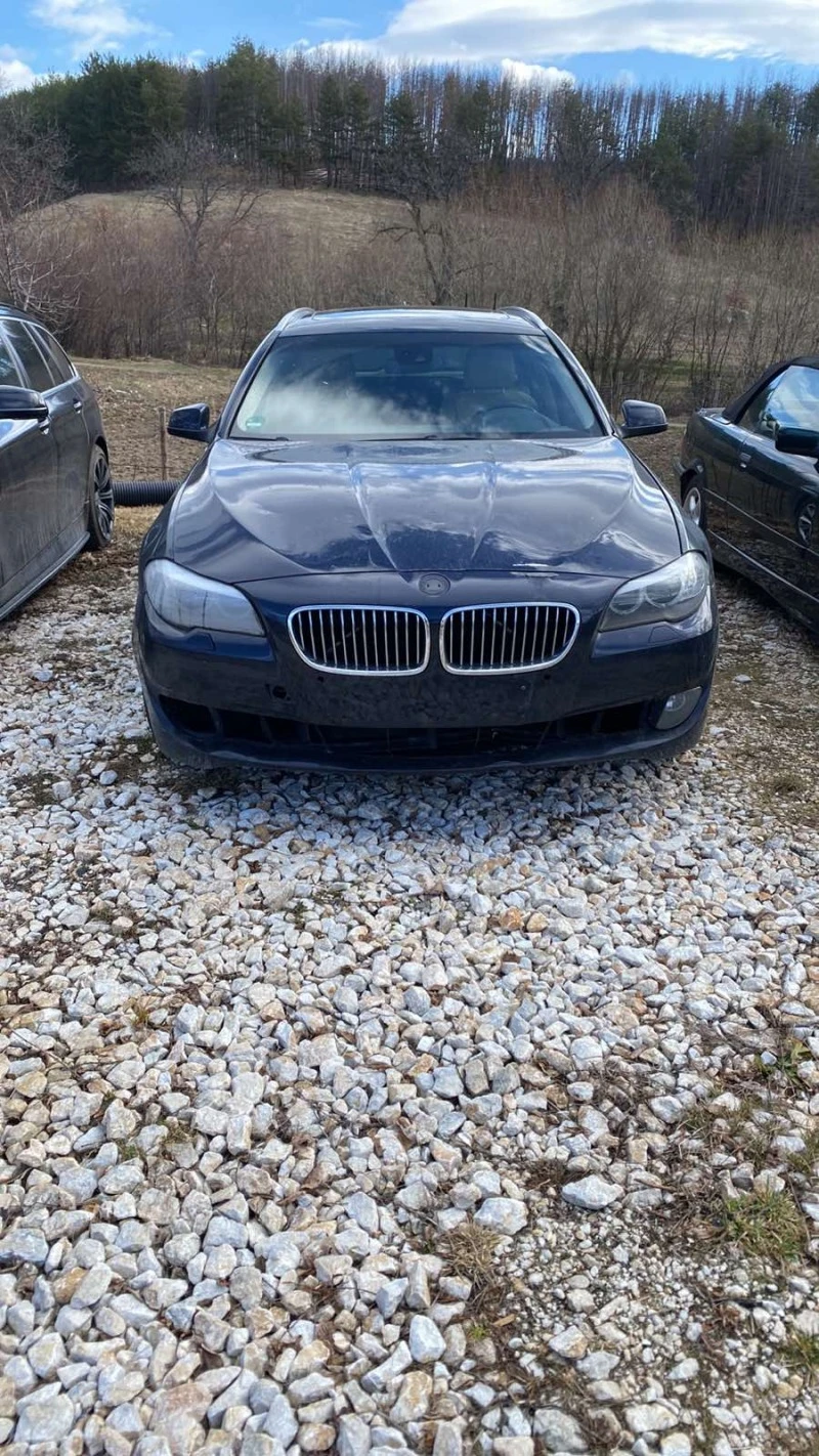 BMW 520, снимка 1 - Автомобили и джипове - 47455978