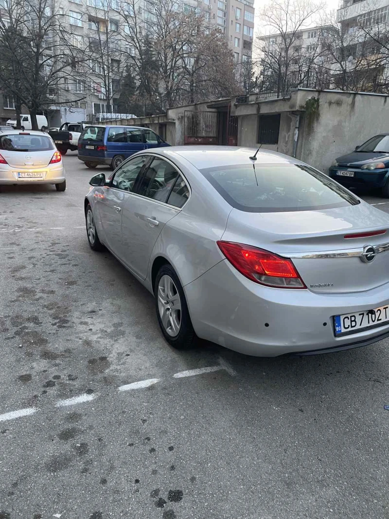 Opel Insignia 1.4T / LPG, снимка 5 - Автомобили и джипове - 48118948