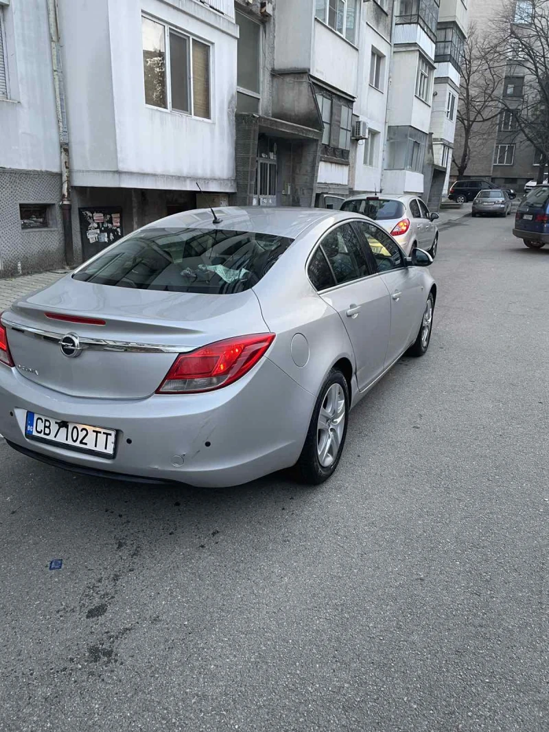 Opel Insignia 1.4T / LPG, снимка 6 - Автомобили и джипове - 48118948