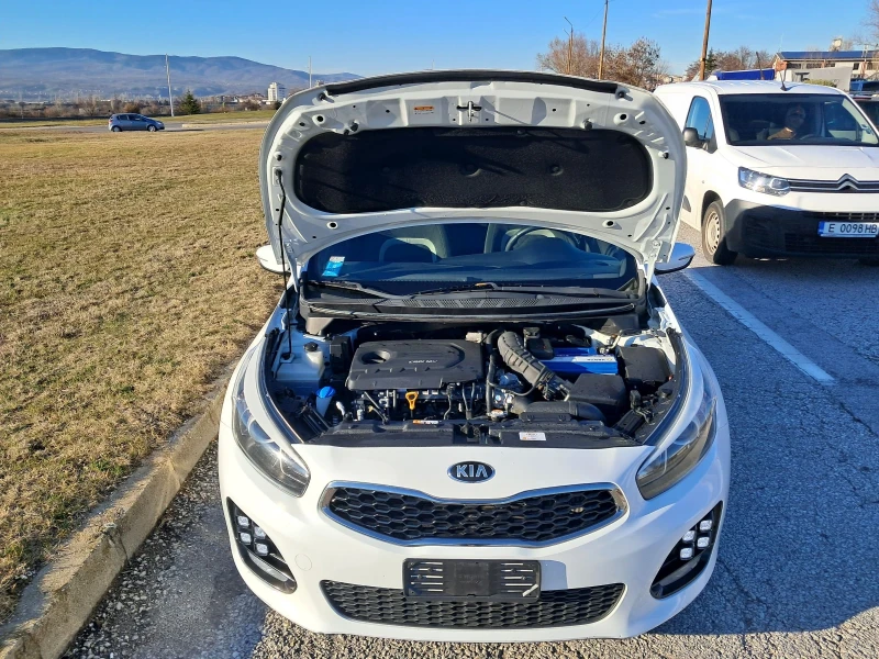 Kia Ceed Gt-line, снимка 13 - Автомобили и джипове - 48379964