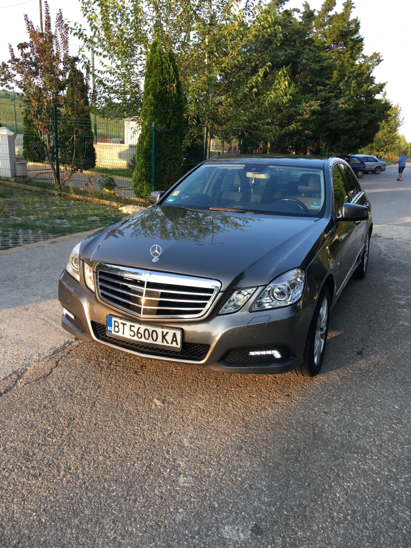 Mercedes-Benz E 350 CDI 4 MATIC, снимка 5 - Автомобили и джипове - 49385325