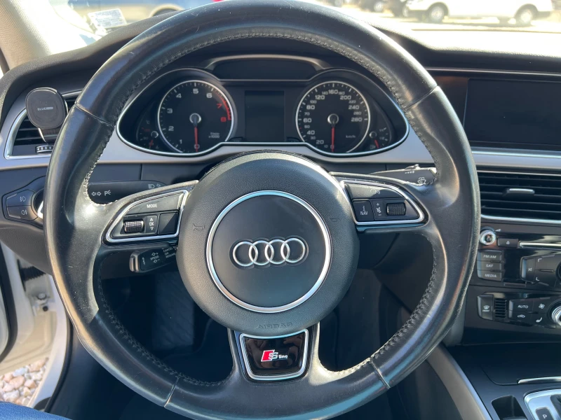 Audi A4 2.0 TFSI Quattro , снимка 8 - Автомобили и джипове - 51880647