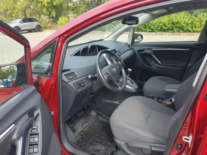 Toyota Verso EDITION S+ , снимка 10 - Автомобили и джипове - 53136747