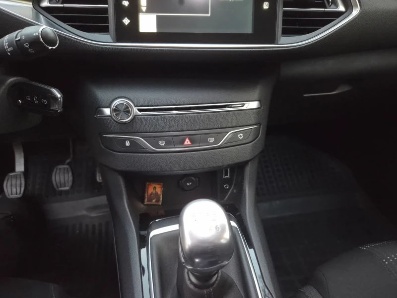 Peugeot 308 SW , снимка 6 - Автомобили и джипове - 52238104