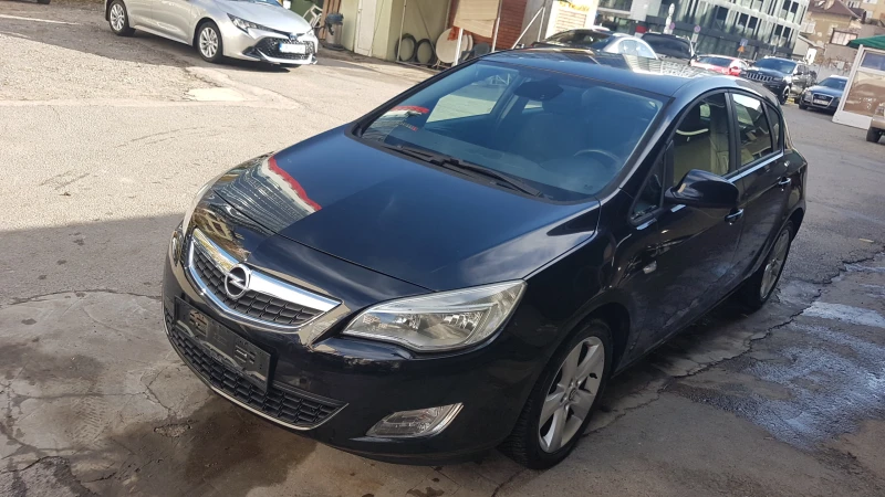 Opel Astra 1.4i-153 x .km UNIKAT, снимка 5 - Автомобили и джипове - 52246926