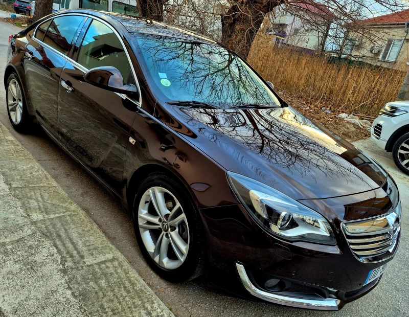 Opel Insignia 2.0d-COSMO-LUX-NAVI-6speed, снимка 8 - Автомобили и джипове - 52968789
