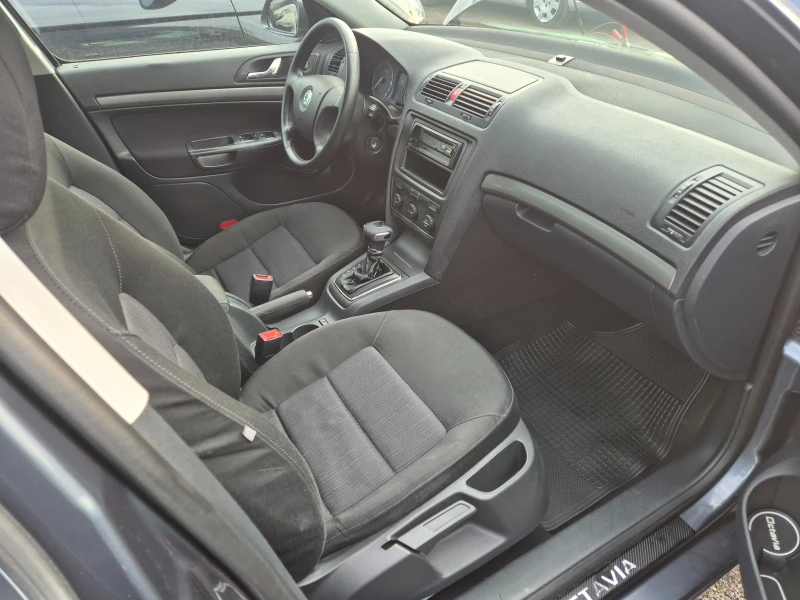 Skoda Octavia 2.0TDI, снимка 9 - Автомобили и джипове - 53147415