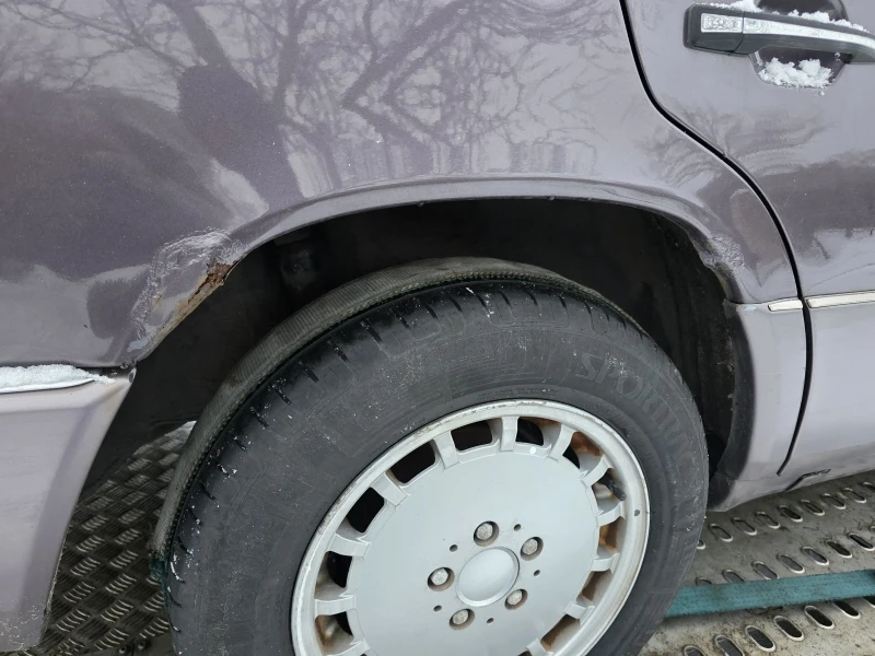 Mercedes-Benz 124, снимка 7 - Автомобили и джипове - 53388412