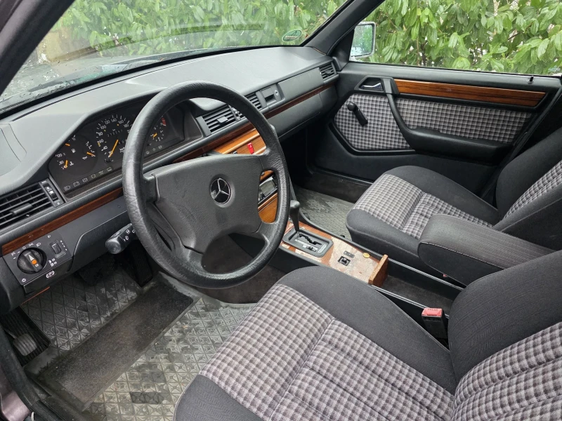 Mercedes-Benz 124, снимка 8 - Автомобили и джипове - 53388412