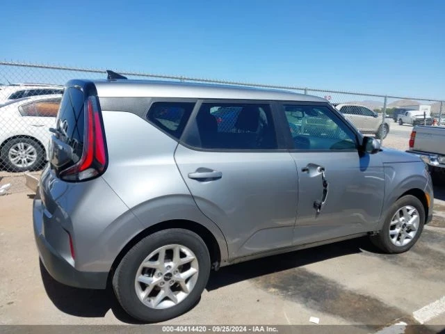 Kia Soul, снимка 14 - Автомобили и джипове - 48756323