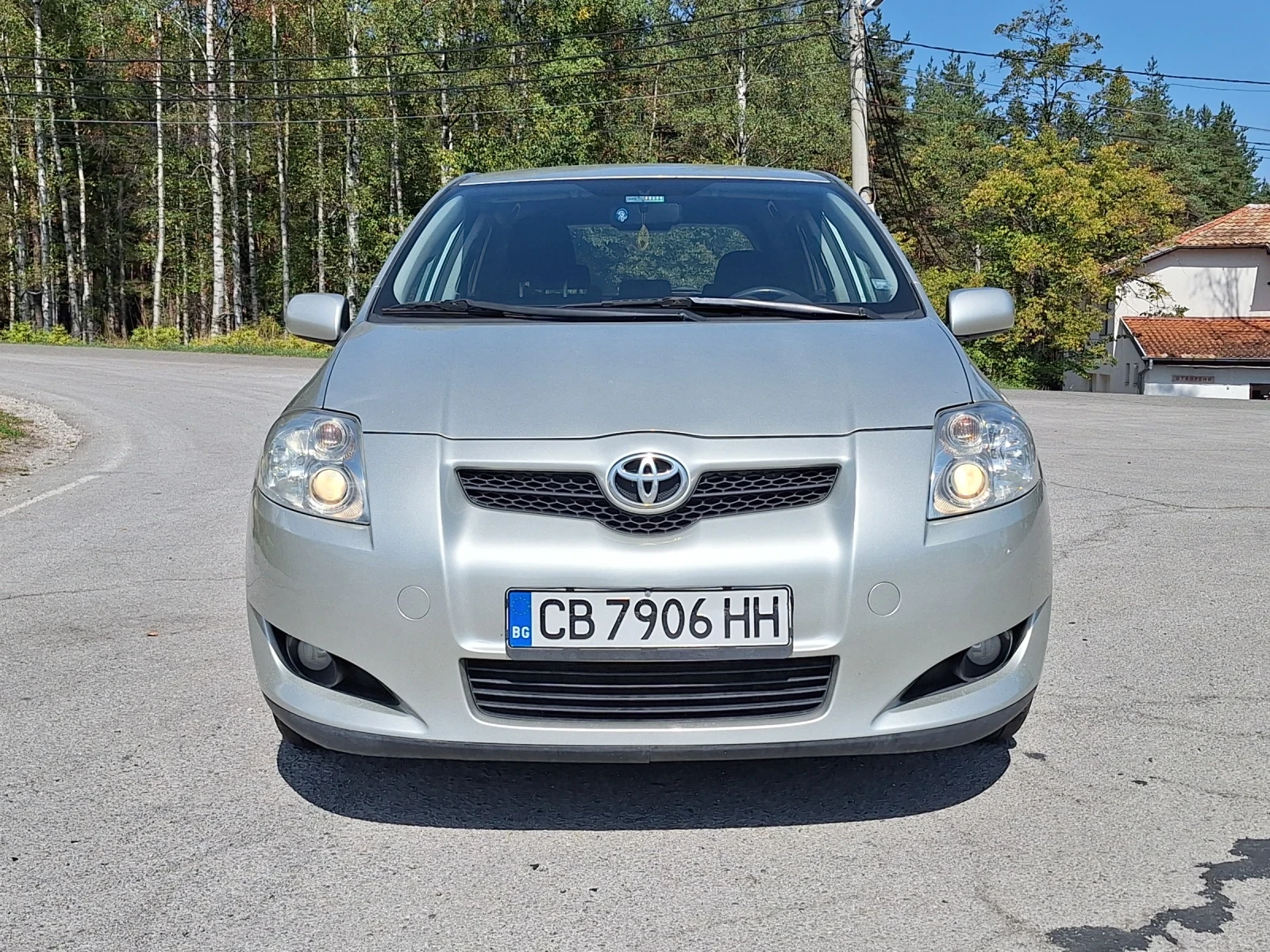 Toyota Auris 2.0D4-D 126к.с. - изображение 2