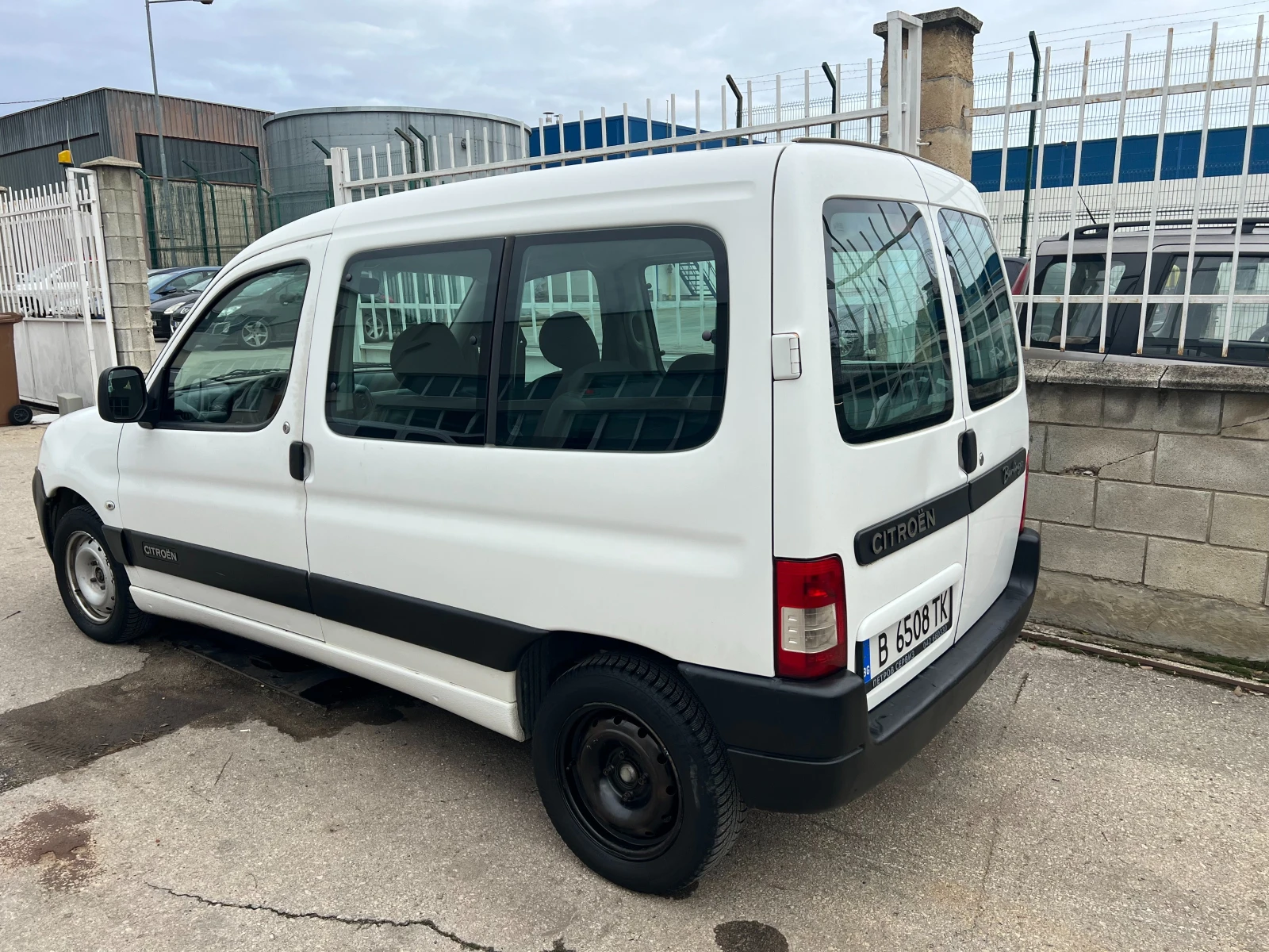 Citroen Berlingo 1.6 HDI - изображение 2