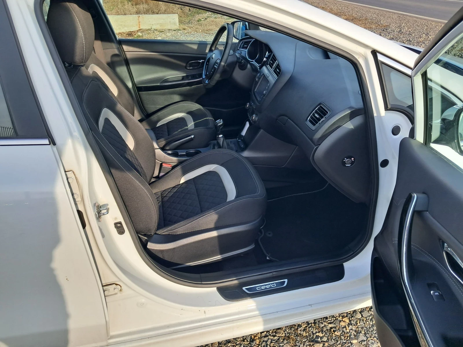 Kia Ceed  1.6 crdi 110hp Gt-line | Mobile.bg   12