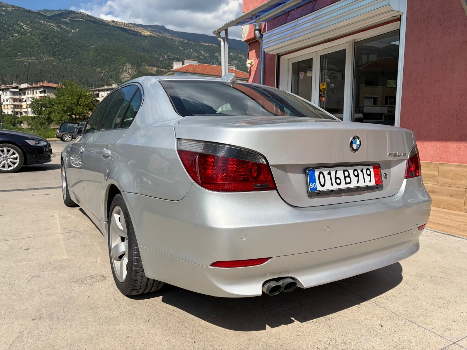 BMW 530 Дизел/ Лизинг/ М57 двигател, снимка 6 - Автомобили и джипове - 49905945