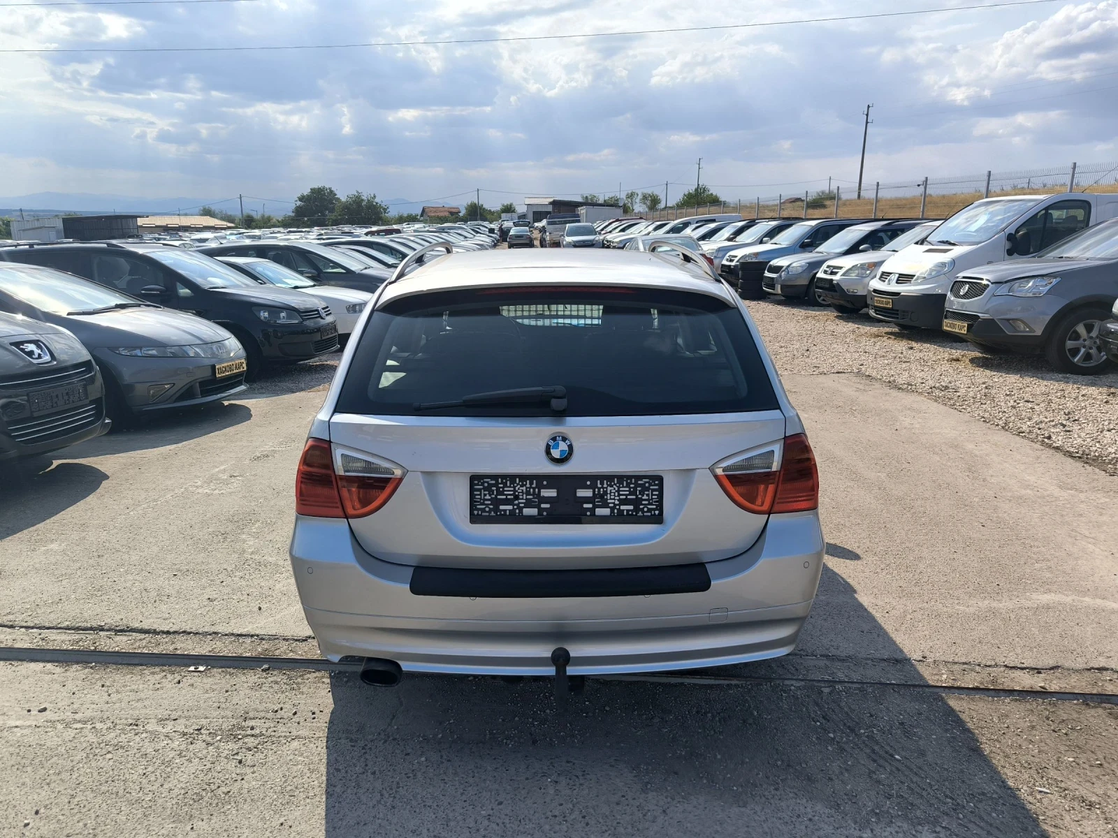BMW 320 2.0TD - изображение 5