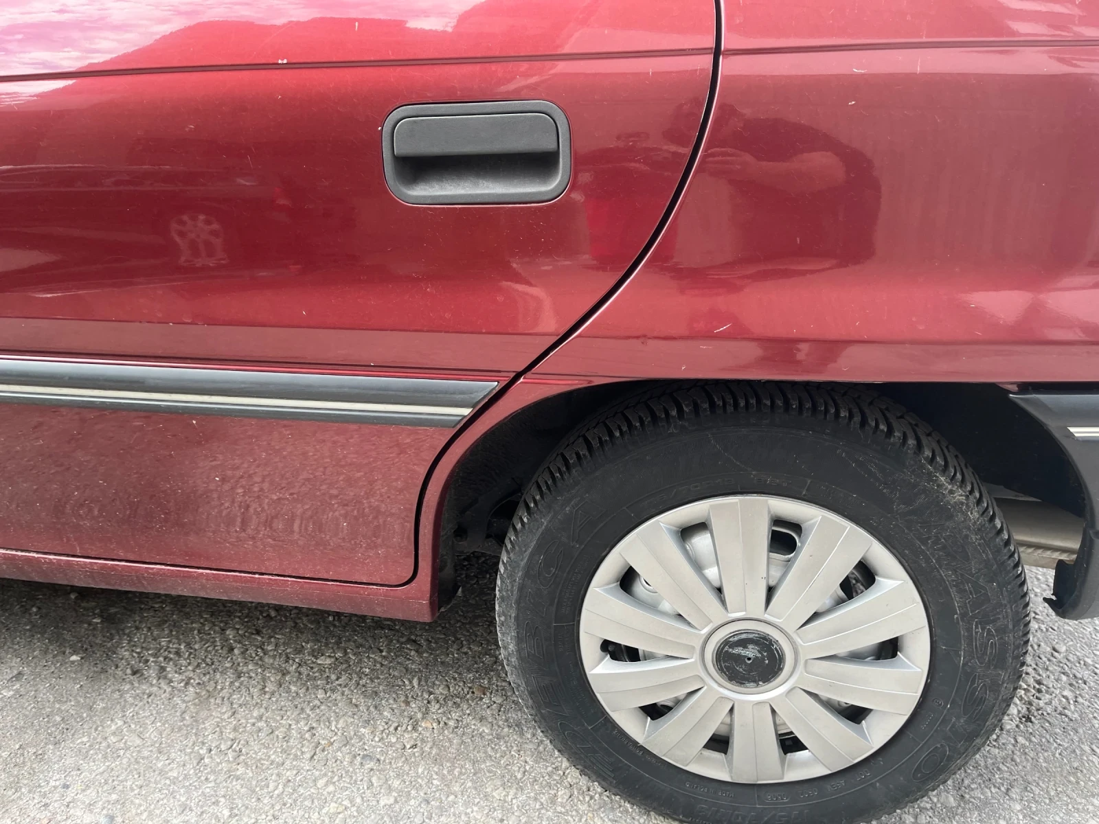 Opel Astra 1, 6 101кс - изображение 5