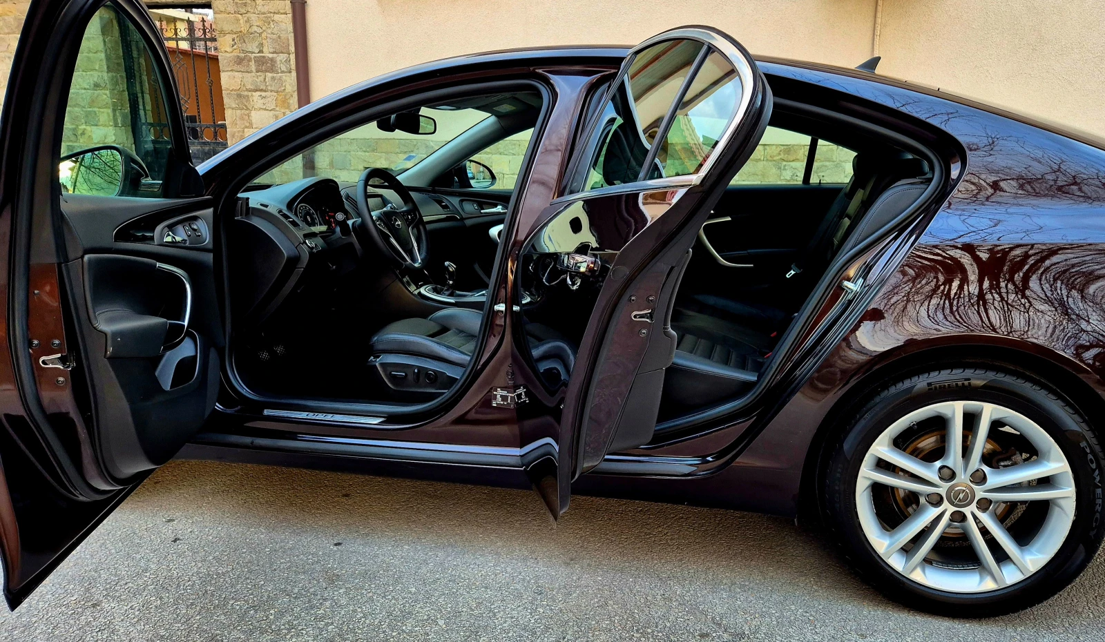 Opel Insignia 2.0d-COSMO-LUX-NAVI-6speed | Mobile.bg � ����������� 12