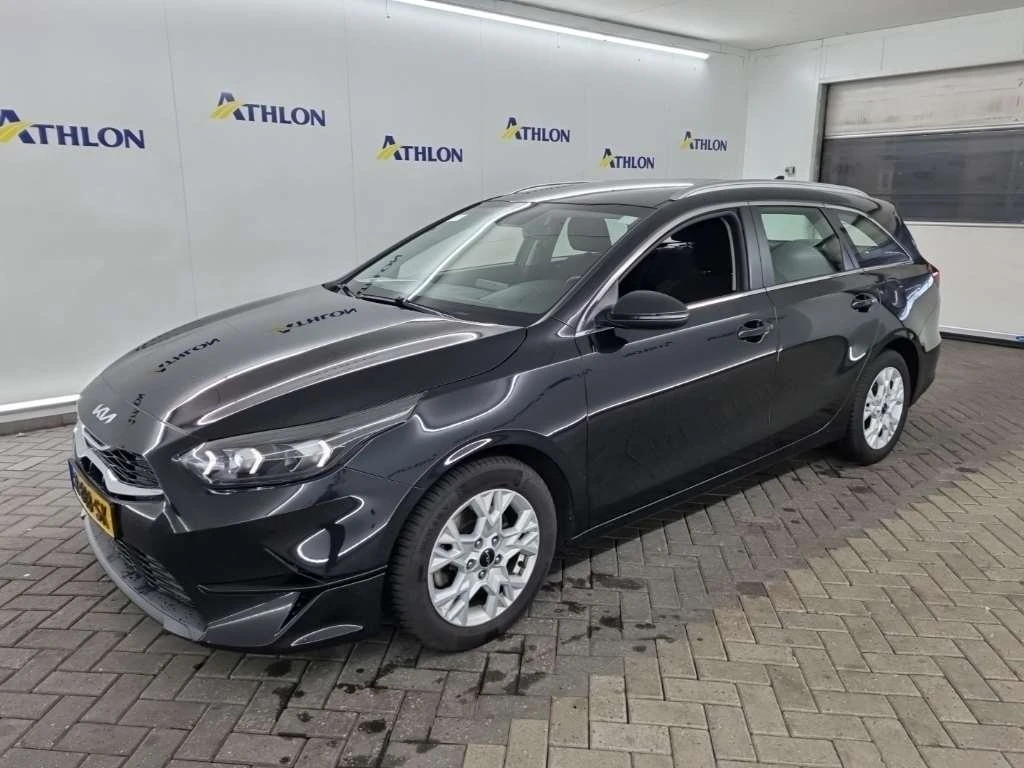 Kia Ceed 1.0 T-GDI, снимка 2 - Автомобили и джипове - 53780723