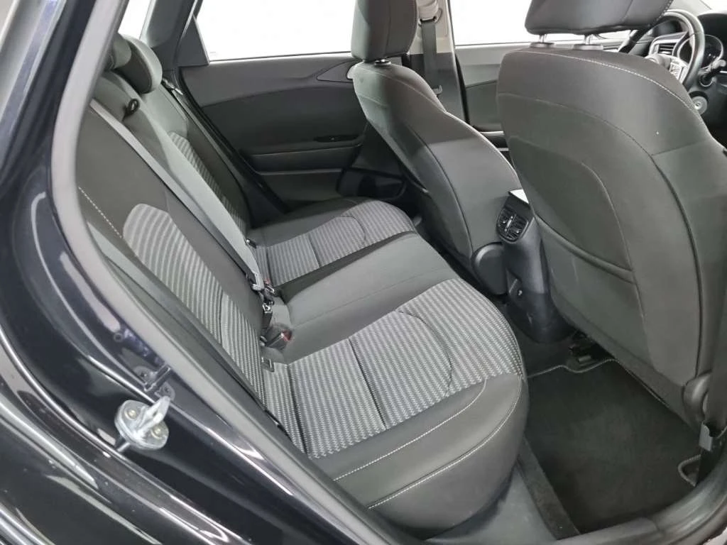 Kia Ceed 1.0 T-GDI, снимка 6 - Автомобили и джипове - 53780723