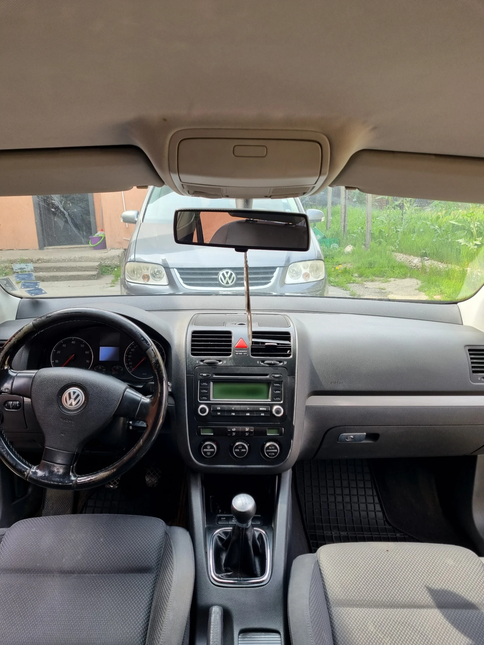 VW Golf 1.6 FSI , снимка 10 - Автомобили и джипове - 54364566