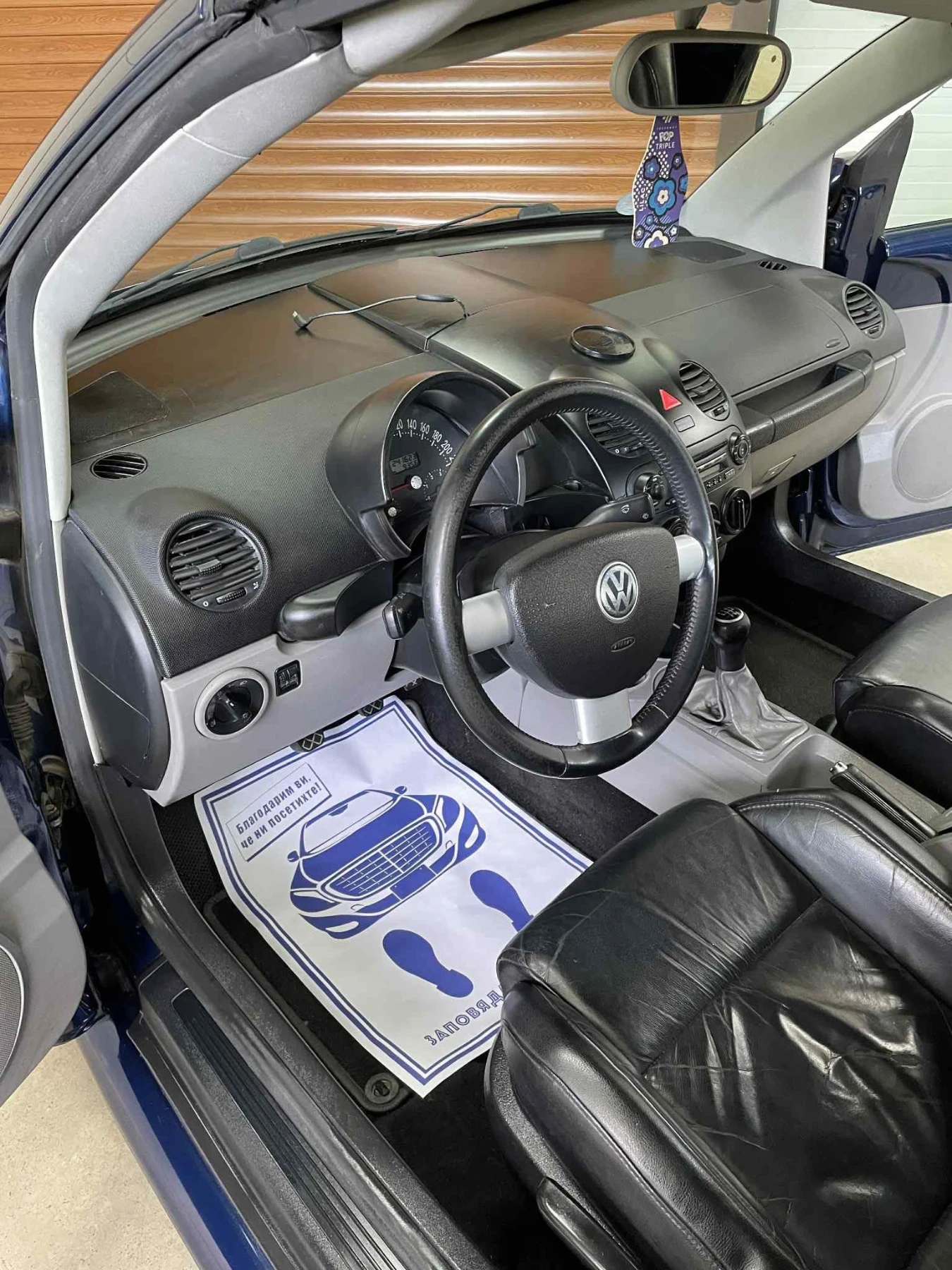 VW New beetle, снимка 11 - Автомобили и джипове - 54383100