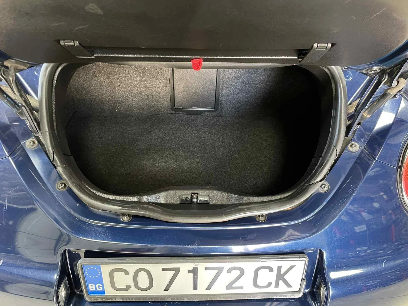 VW New beetle, снимка 5 - Автомобили и джипове - 54383100