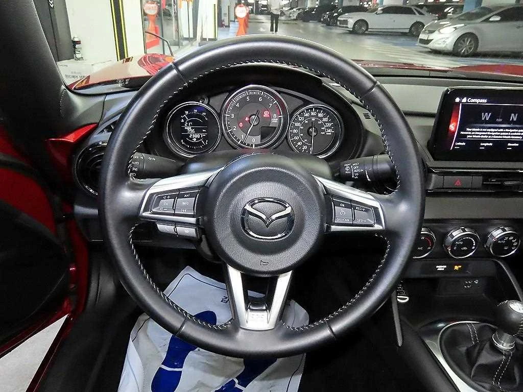 Mazda Mx-5, снимка 9 - Автомобили и джипове - 54633485