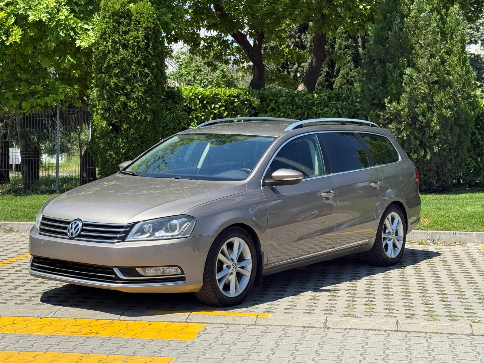 VW Passat High-Line LED, снимка 5 - Автомобили и джипове - 54768578