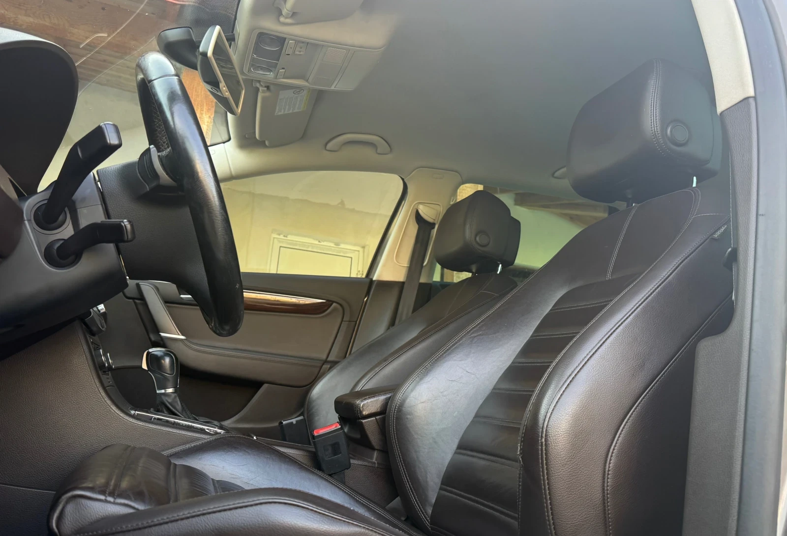 VW Passat High-Line LED, снимка 13 - Автомобили и джипове - 54768578