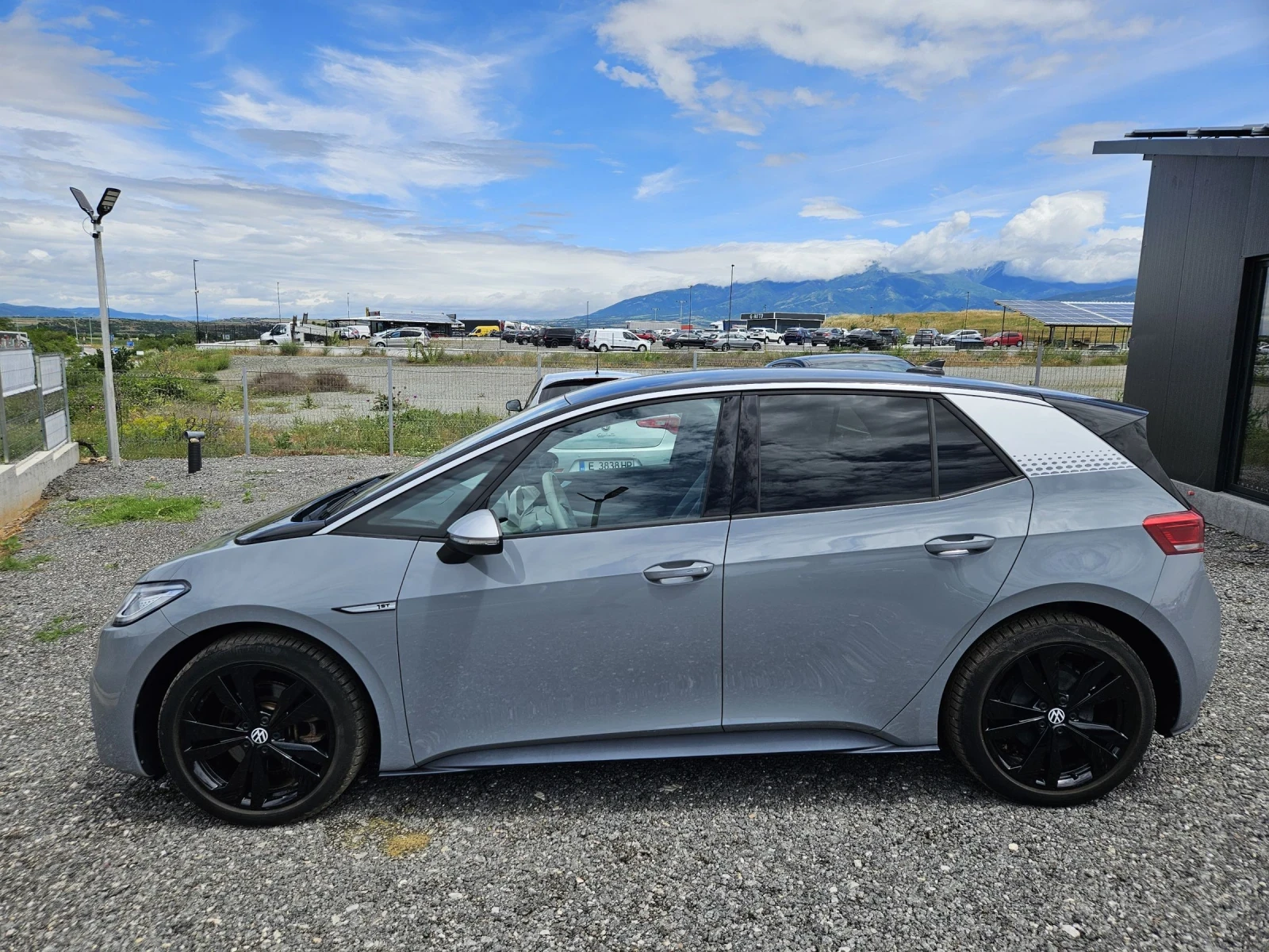 VW ID.3 PRO 1-st 62KW, снимка 2 - Автомобили и джипове - 54884348