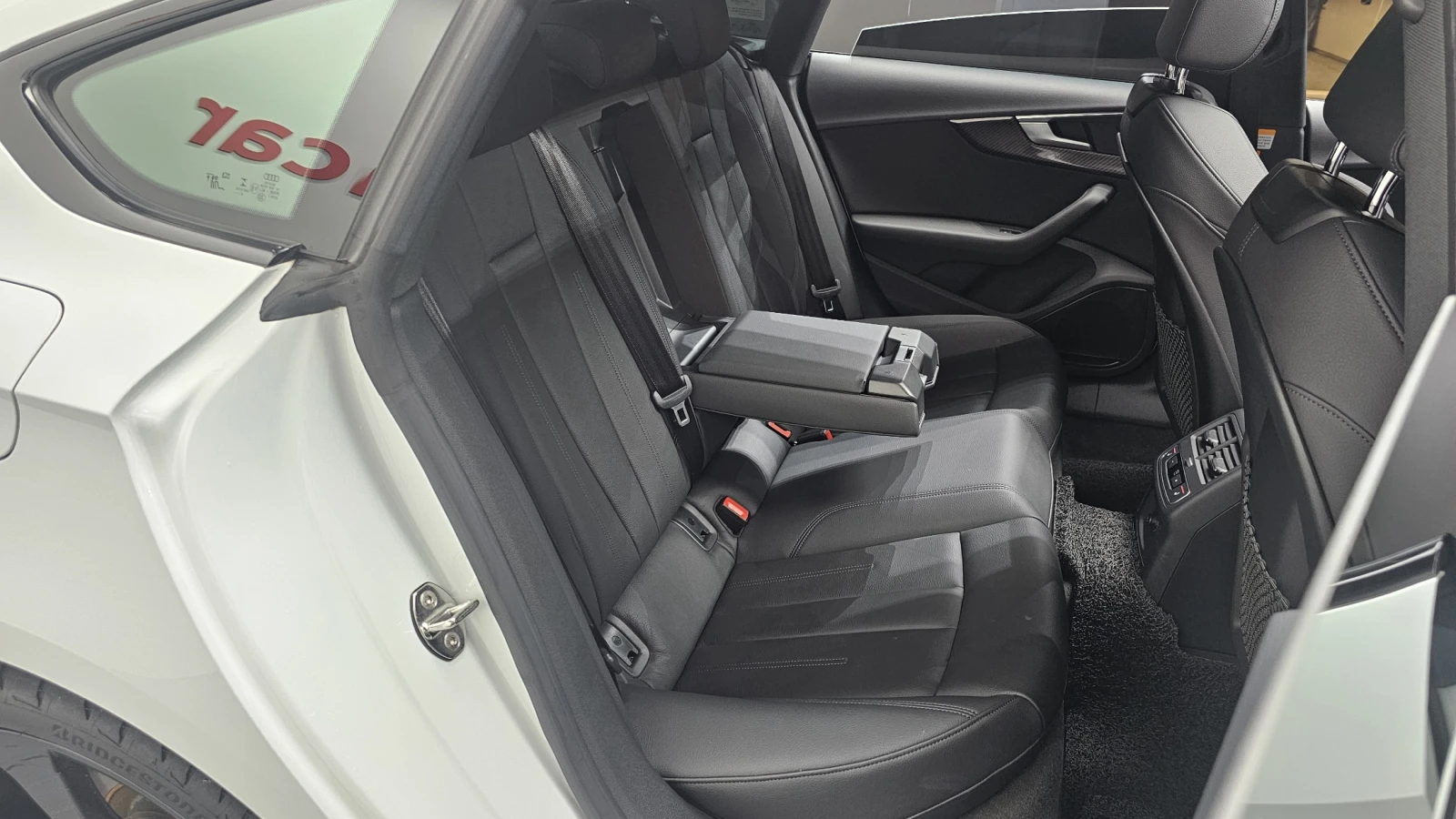 Audi A5 45 TFSI Quattro Disi* Panorama* HeadUp, снимка 10 - Автомобили и джипове - 54912999