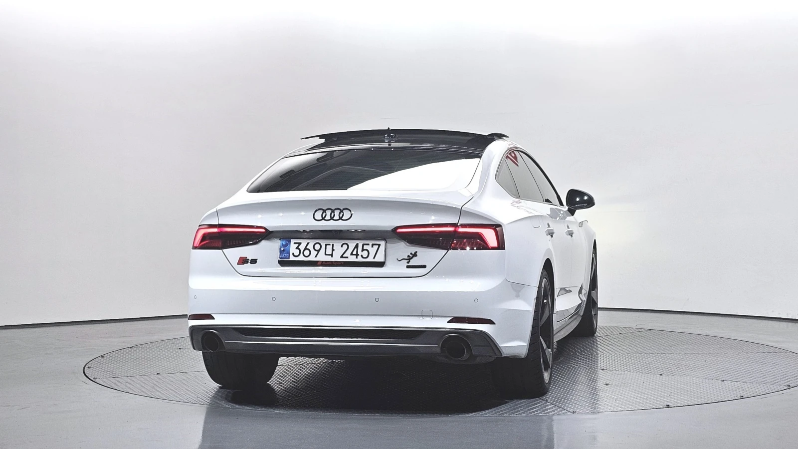 Audi A5 45 TFSI Quattro Disi* Panorama* HeadUp, снимка 4 - Автомобили и джипове - 54912999