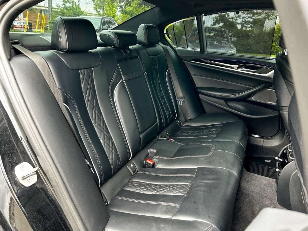 BMW 540 * 4dr Sdn 540i xDrive AWD * CARFAX * ЦЕНА ДО БГ, снимка 15 - Автомобили и джипове - 55080016