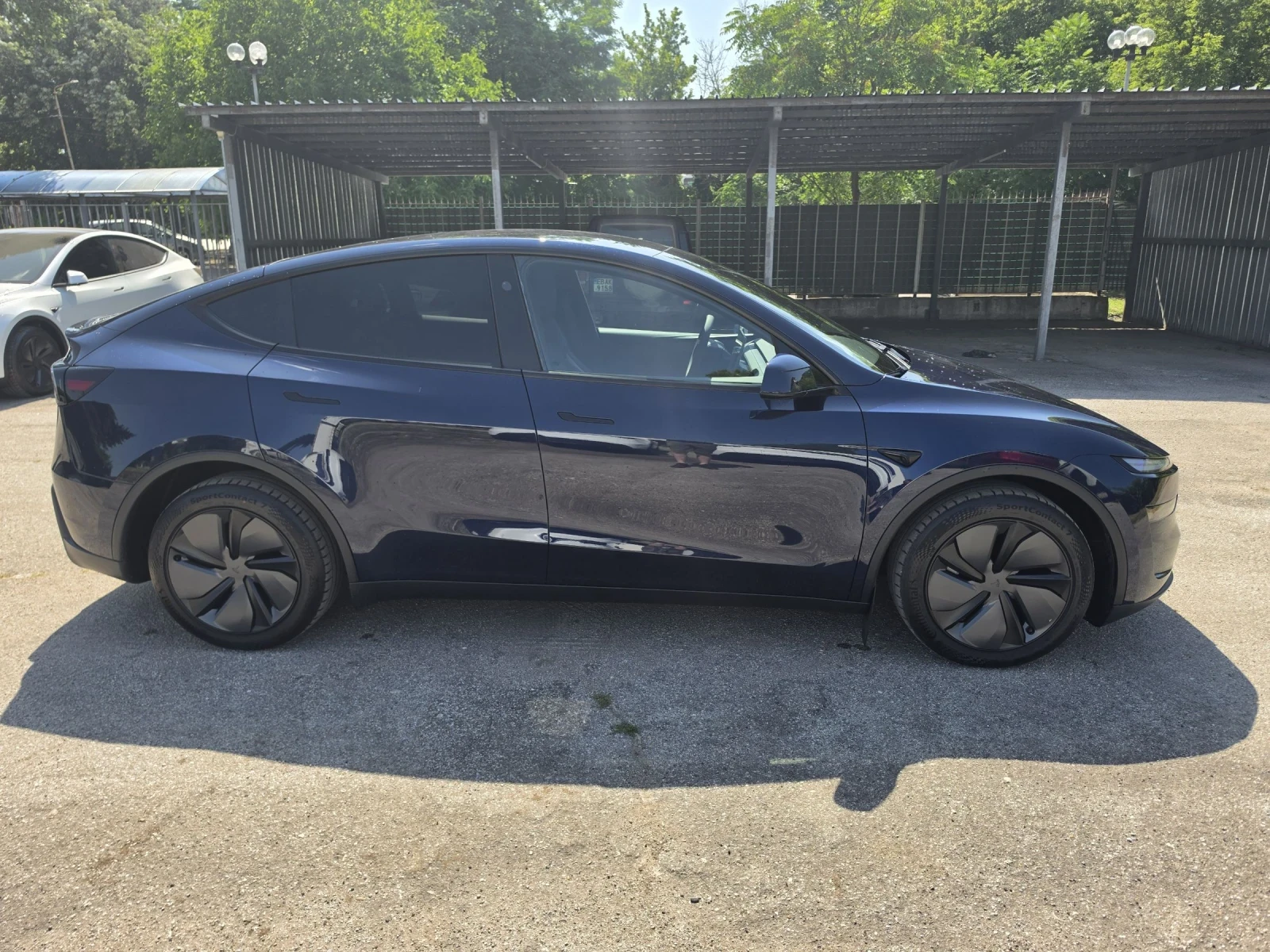 Tesla Y Juniper LR AWD 6+ 1, снимка 5 - Автомобили и джипове - 55091436