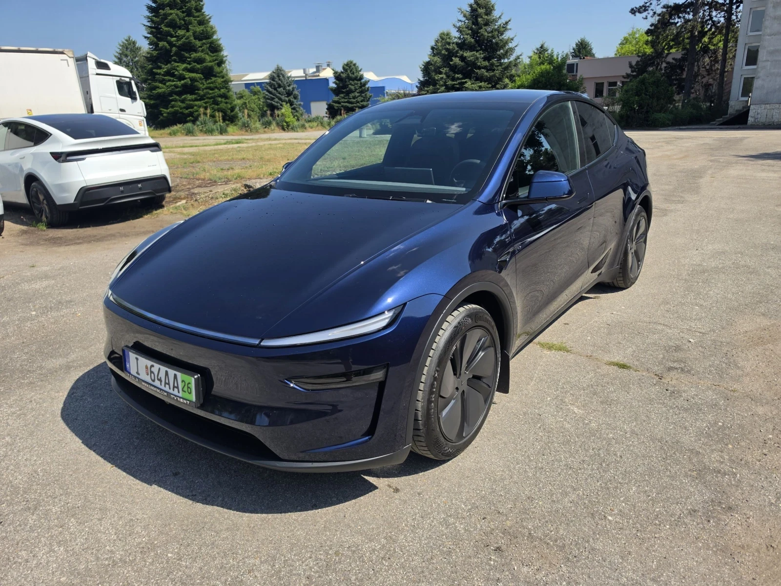 Tesla Y Juniper LR AWD 6+ 1, снимка 2 - Автомобили и джипове - 55091436
