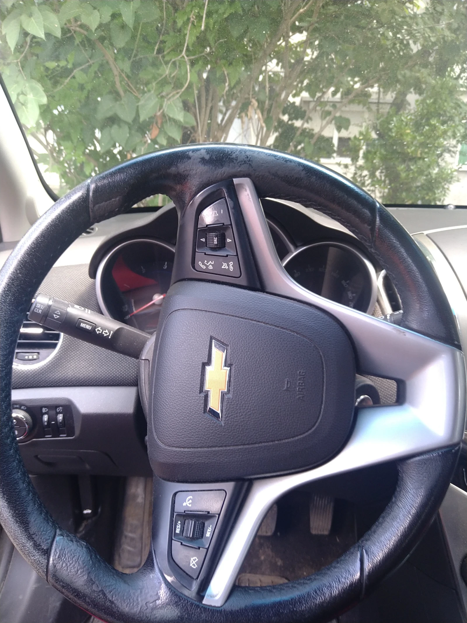 Chevrolet Cruze, снимка 4 - Автомобили и джипове - 55187341