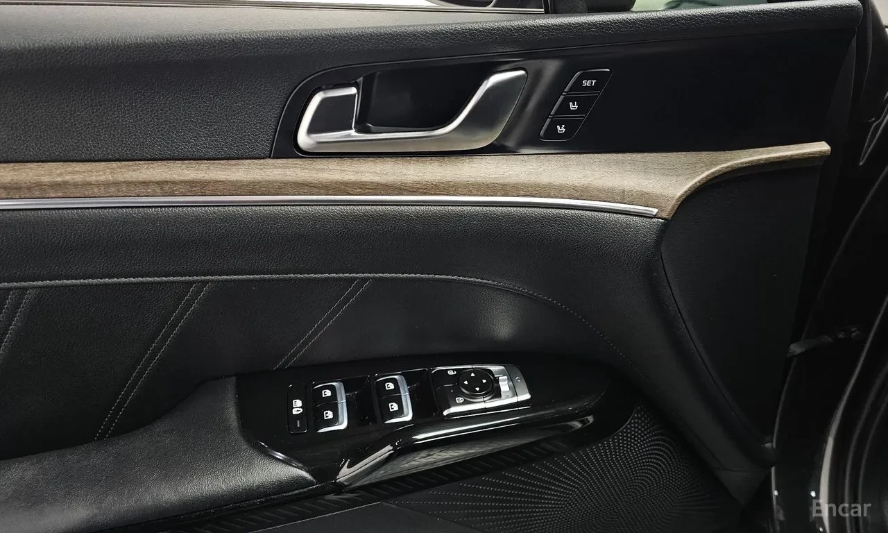 Kia K5 SIGNATURE FULL| DISTRO| HUD| ОБДУХ| 360| NO ACCIND, снимка 17 - Автомобили и джипове - 55509260