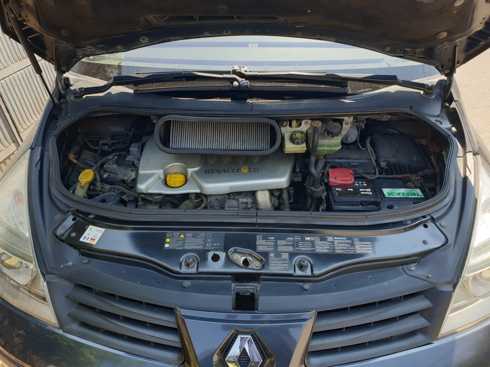 Renault Espace 2.0 DCI, снимка 15 - Автомобили и джипове - 55655119