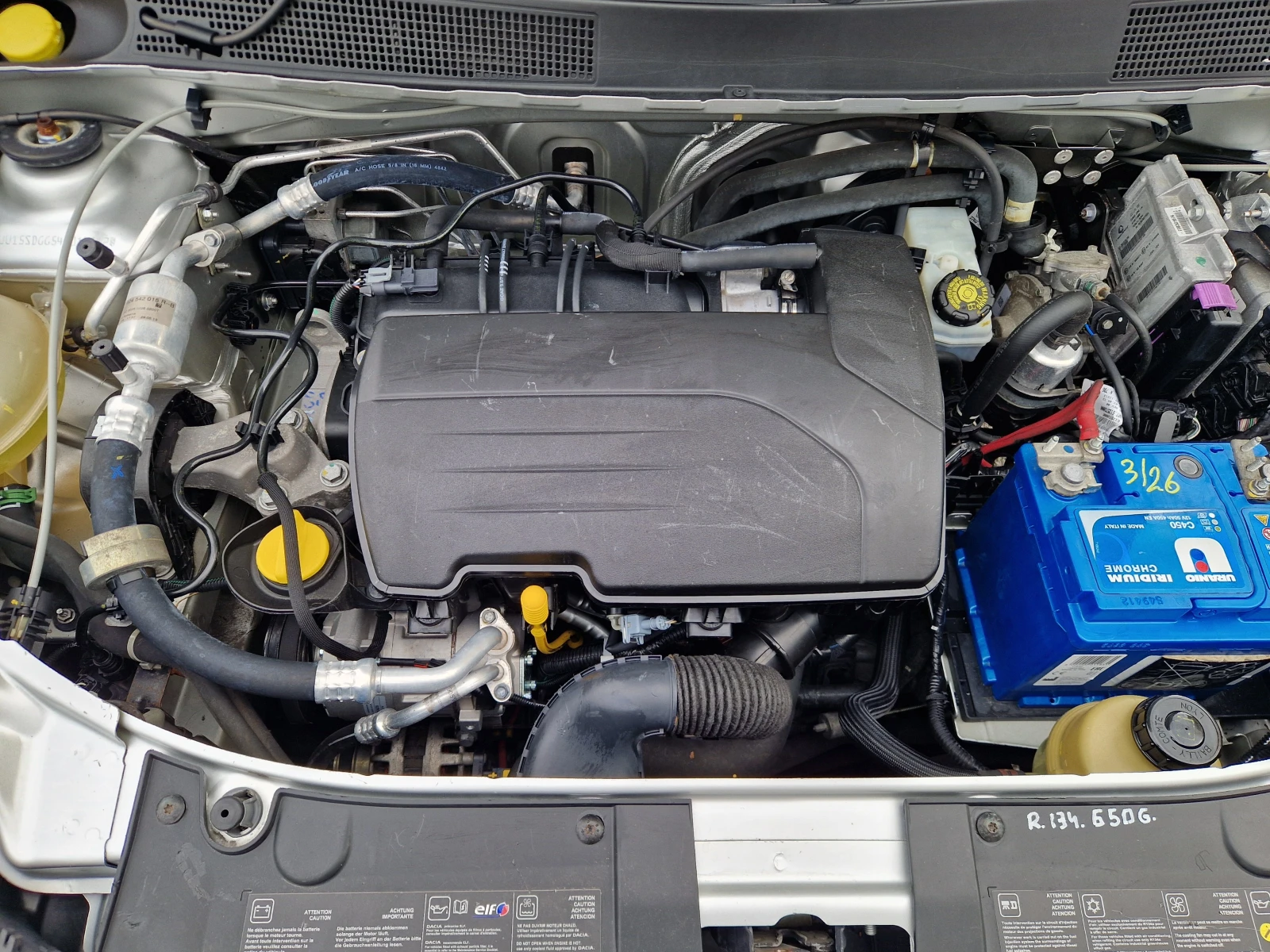 Dacia Sandero 1.2 газов инжекцион, снимка 15 - Автомобили и джипове - 56032101