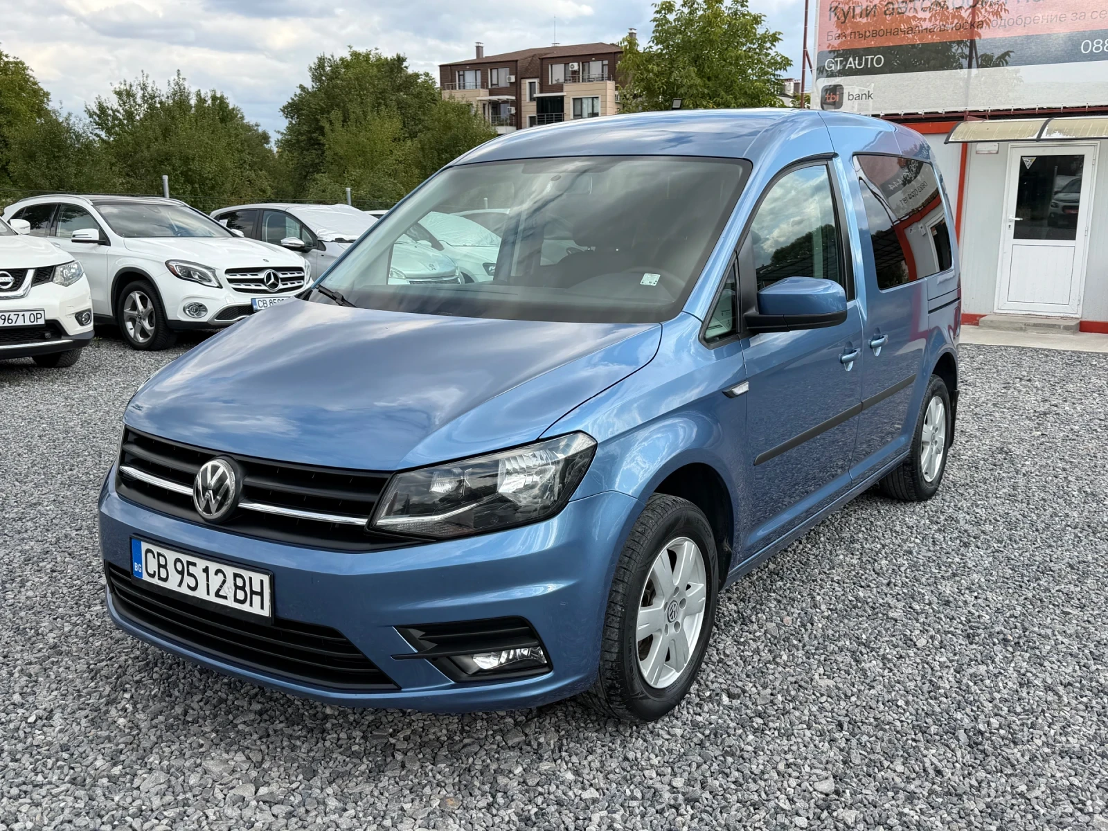 VW Caddy 2.0TDI.6+ 1.Distronic.Закупен от Бг.1-ви Собствени
