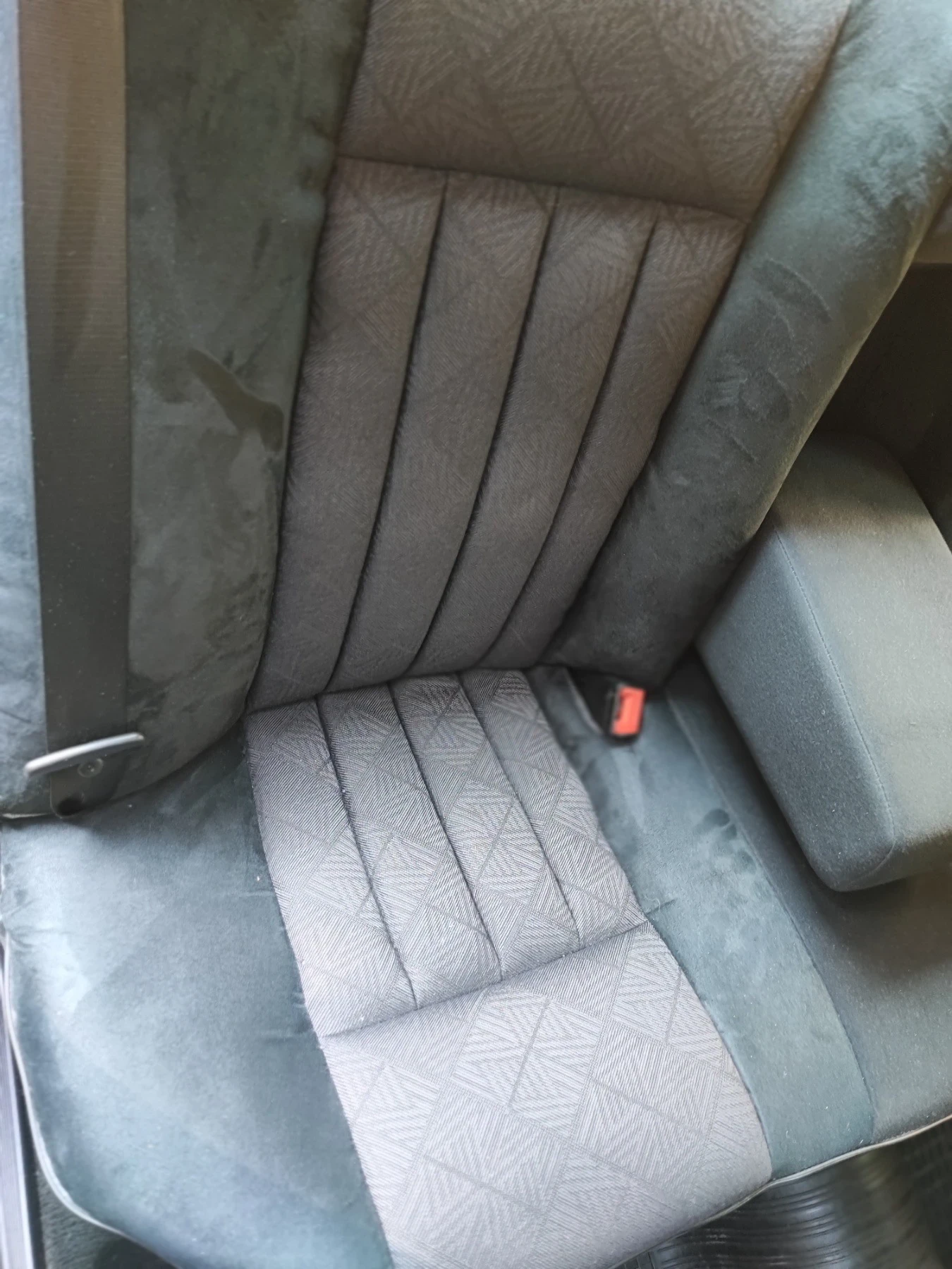 Mercedes-Benz 124 E250, снимка 8 - Автомобили и джипове - 56355483